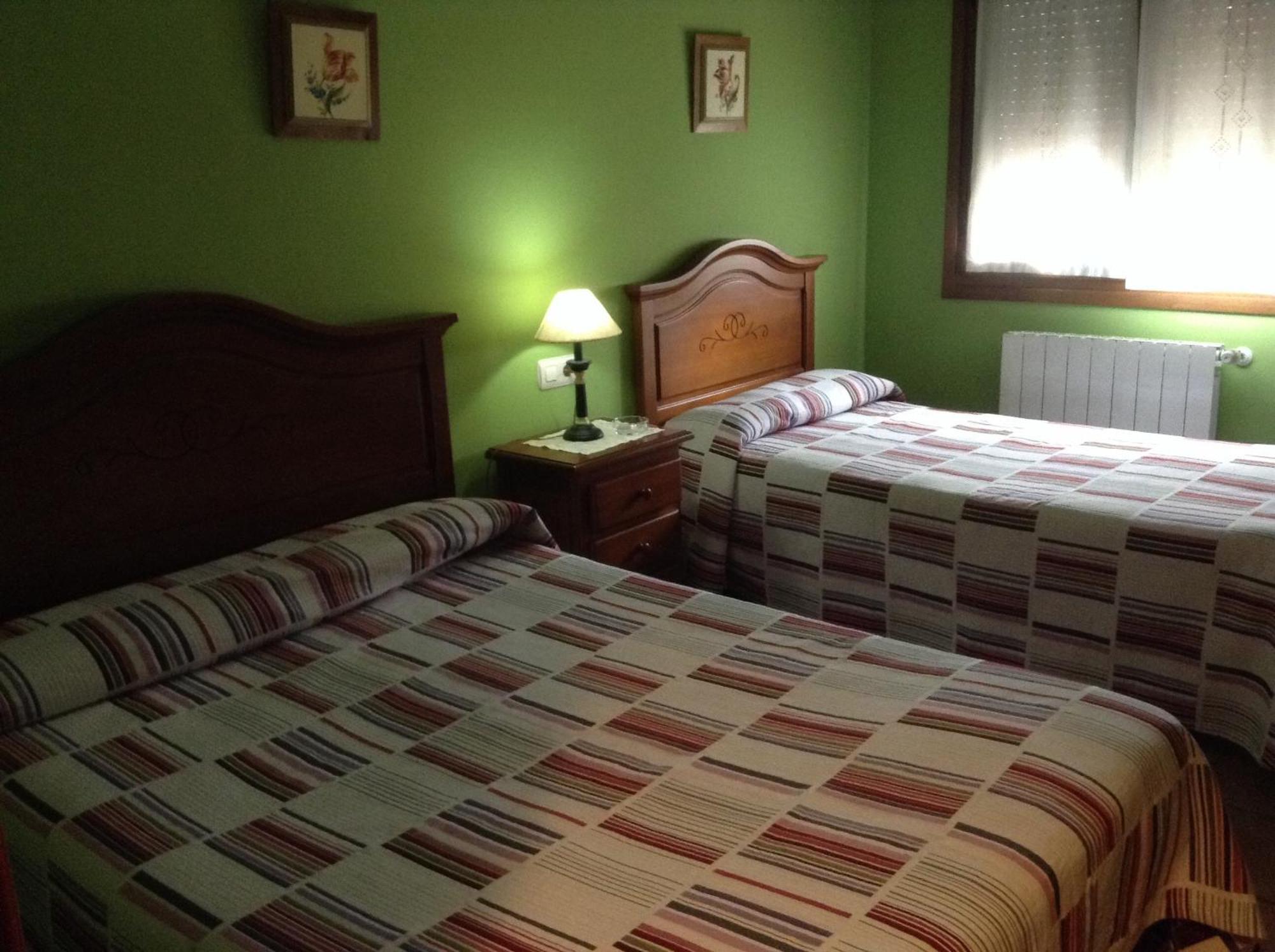 Gasthaus Labeondo Muskiz Zimmer foto